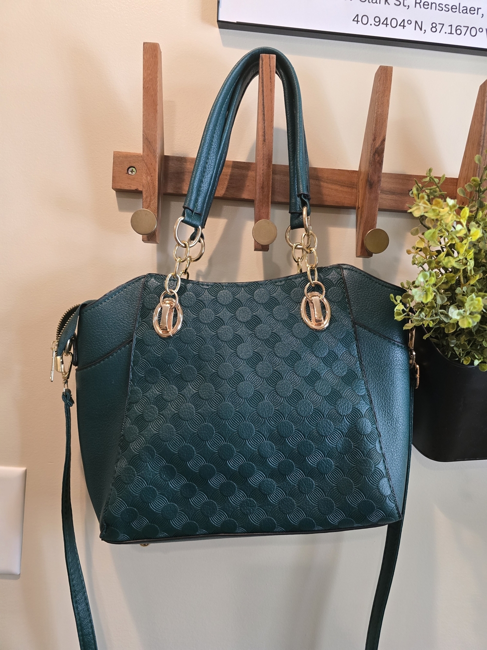 🔥 Elegant Teal Women’s Tote Bag with Gold Hardware